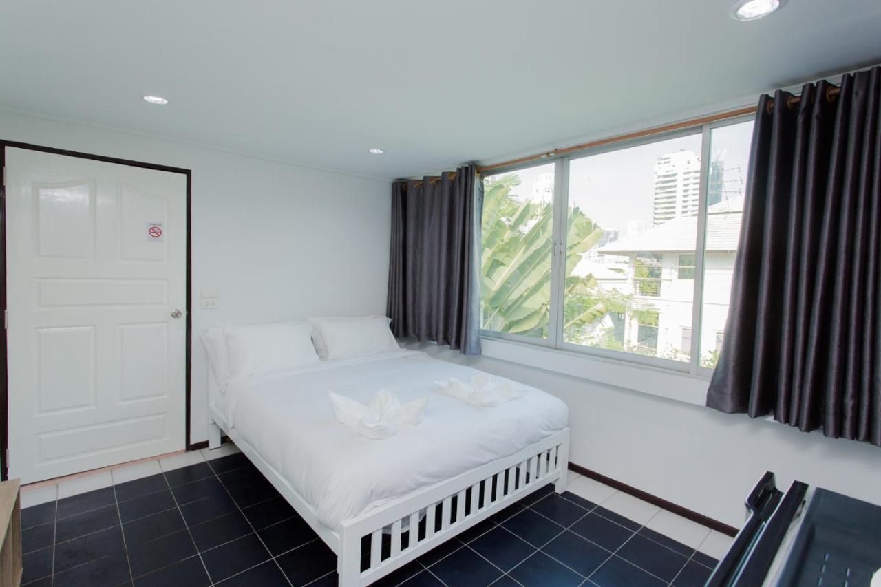 เอ็นเค เกสท์เฮ้าท์ 2 Hotel กรุงเทพมหานคร ภายนอก รูปภาพ